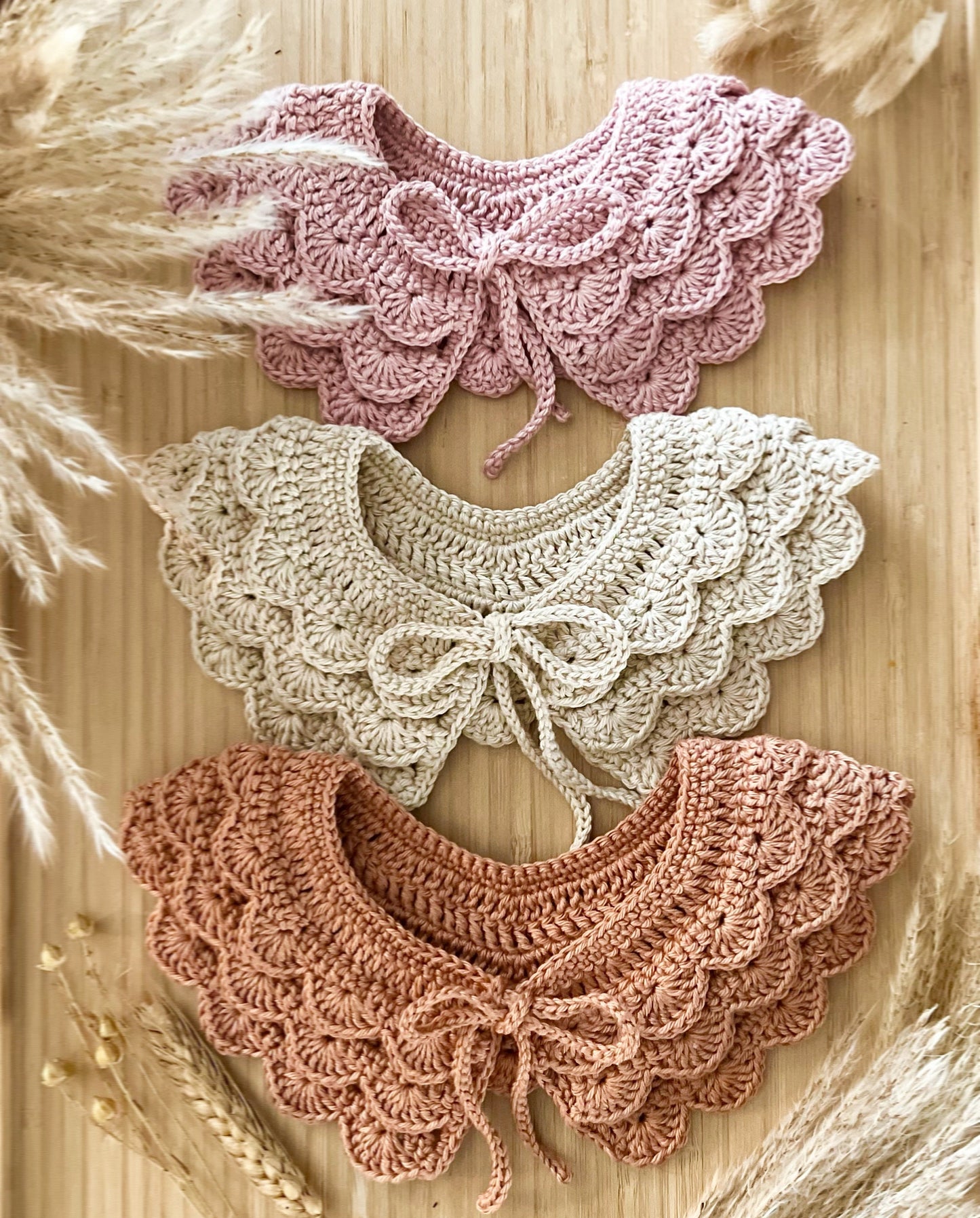 Crochet Pattern Cutie collar, English US Terms