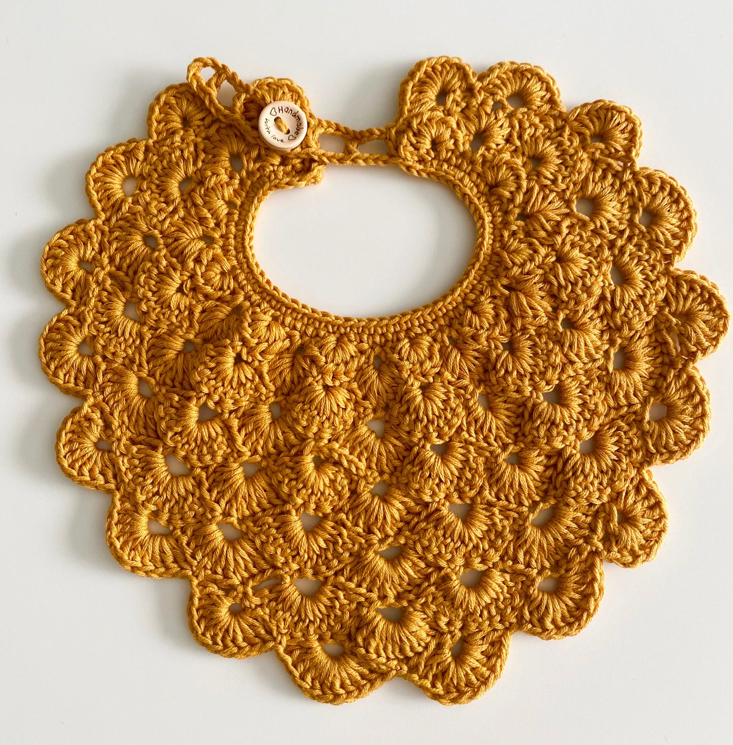 Crochet pattern Bib - English US-terms