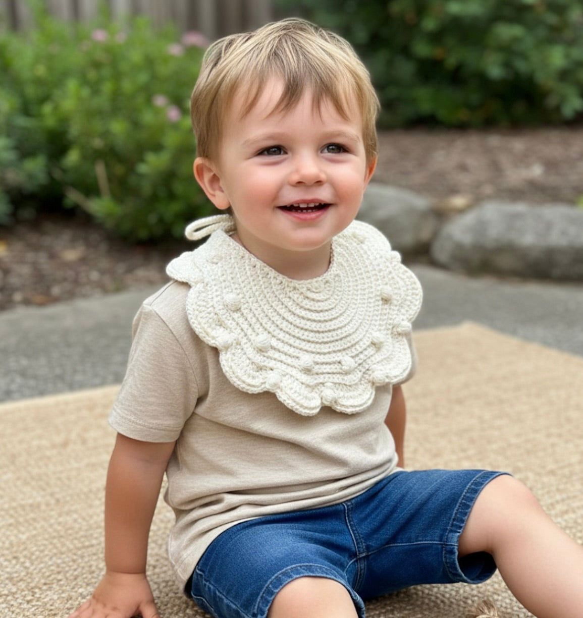 Daisy Bib crochet pattern