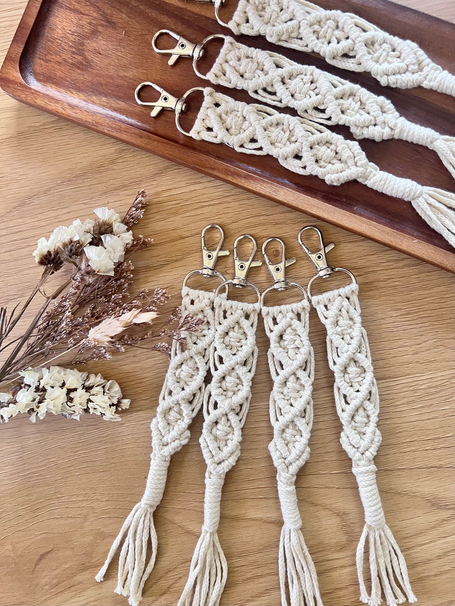 Nyckelring i Macrame