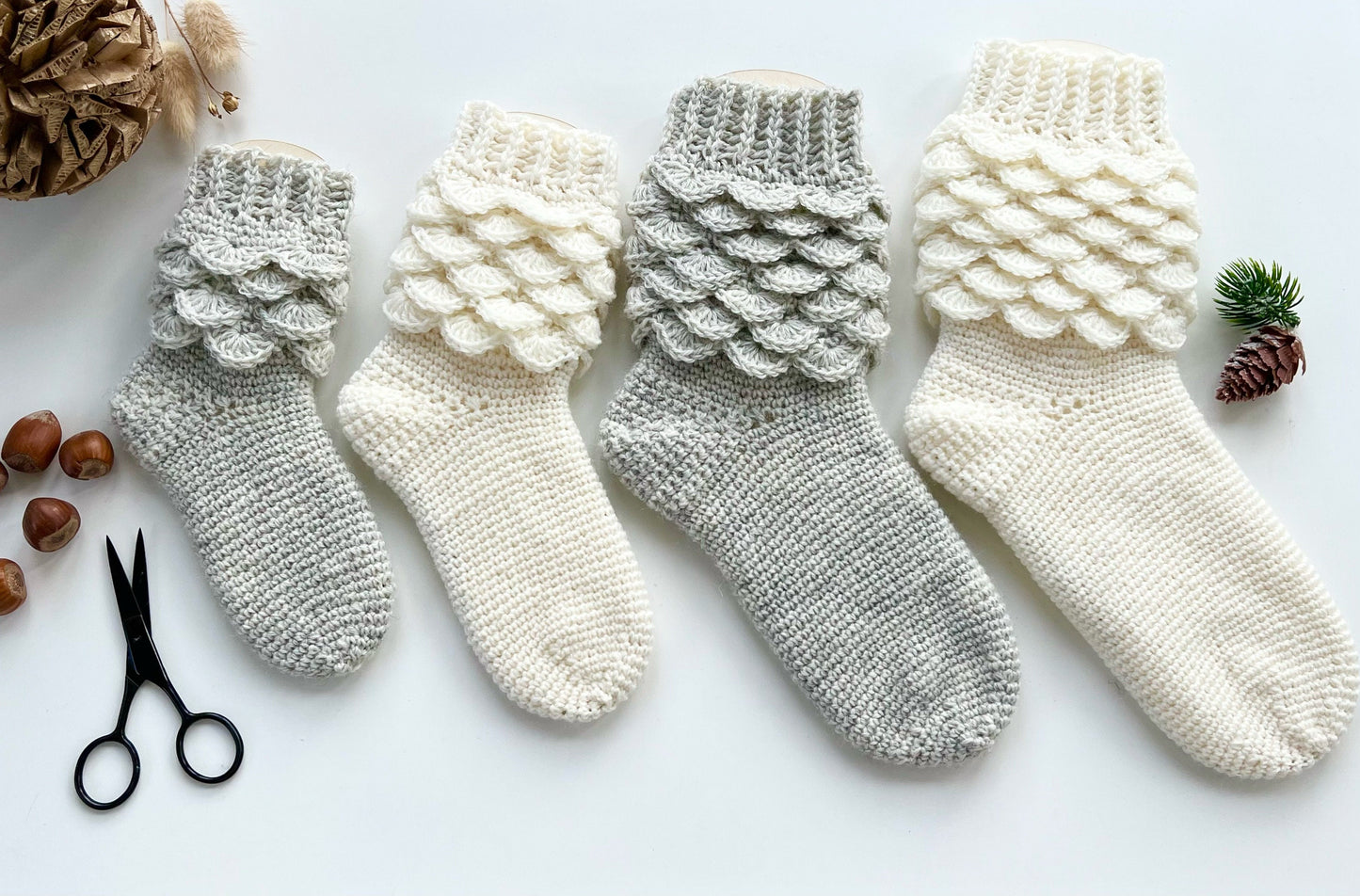 Crochet pattern Cutie Socks, English US Terms