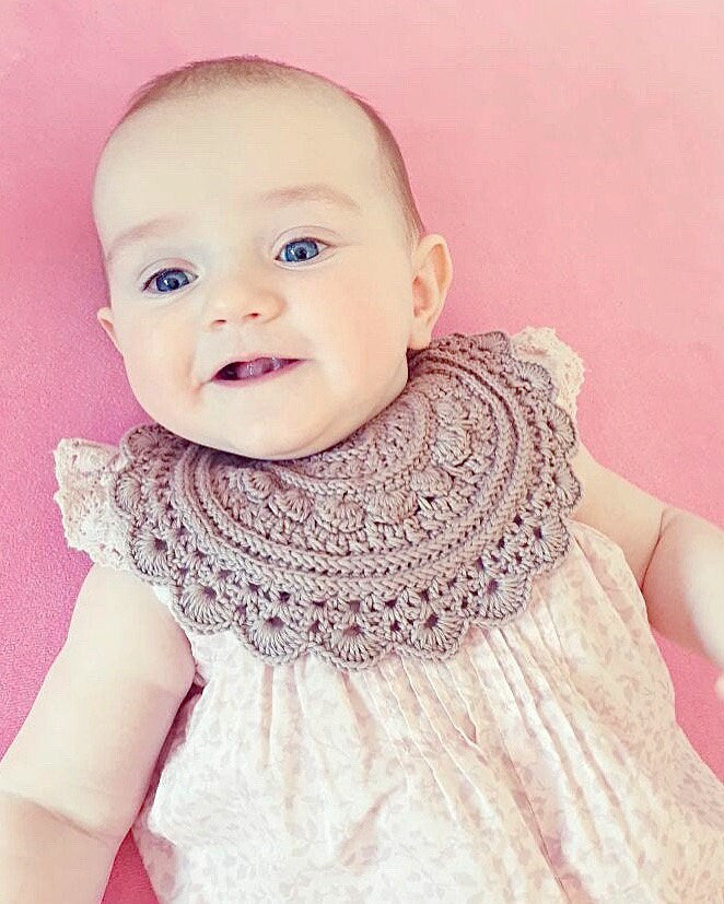 Crochet Pattern Lovely BIB, English US Terms.