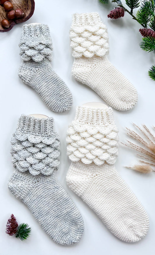Crochet pattern Cutie Socks, English US Terms