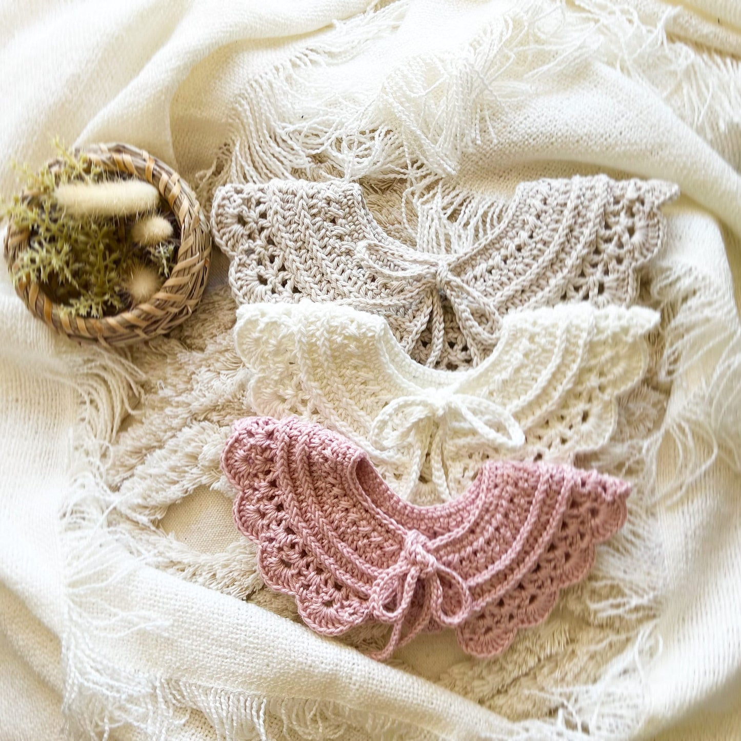 Crochet Pattern Lovely collar, English US Terms