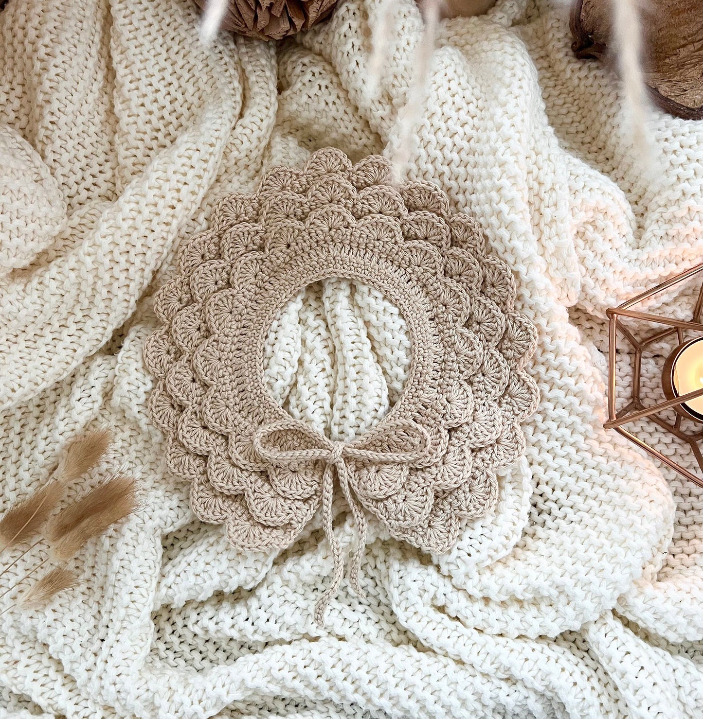 Crochet Pattern Cutie collar, English US Terms